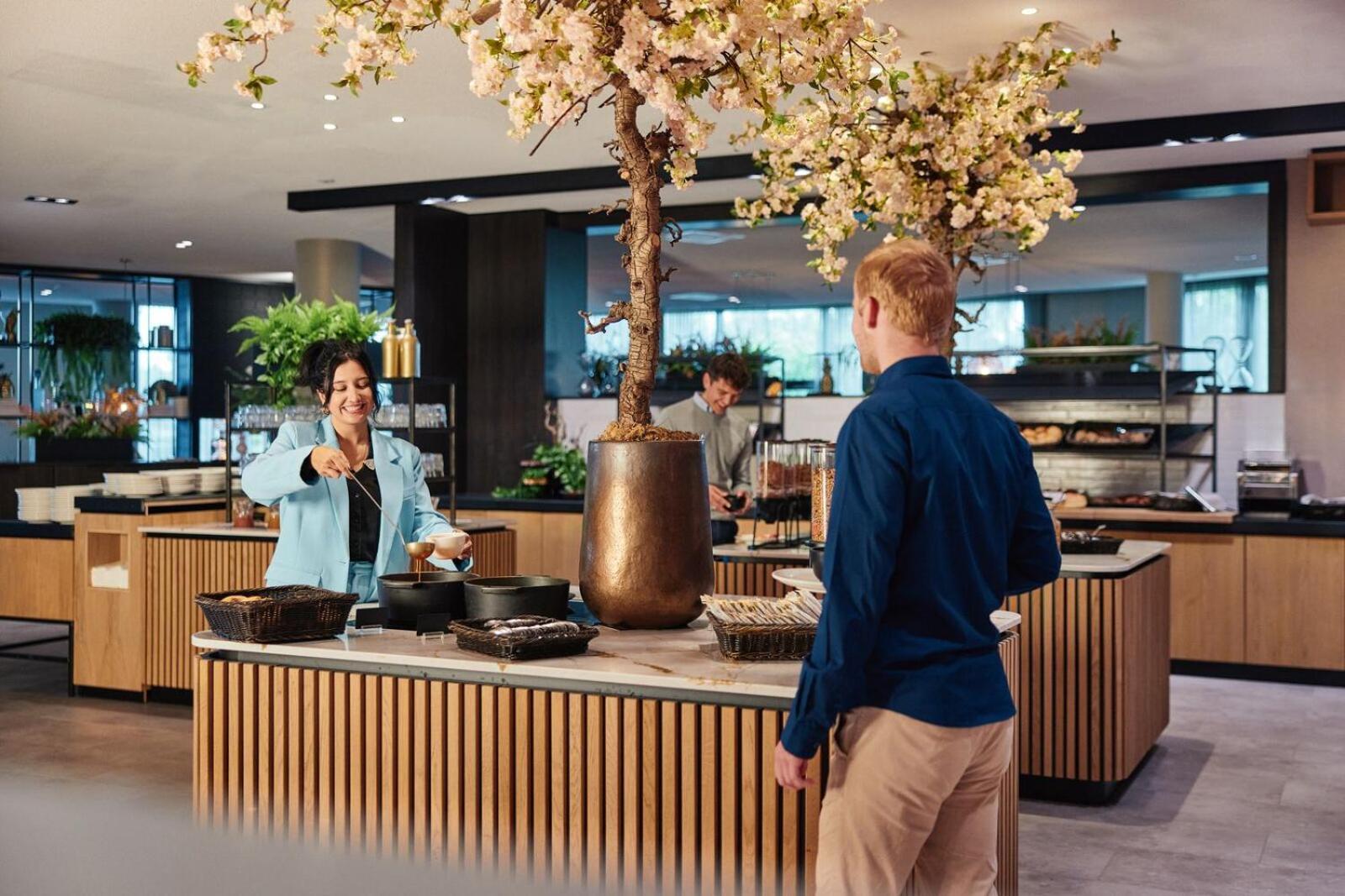Van Der Valk Hotel Groningen-Hoogkerk Eelderwolde Ngoại thất bức ảnh