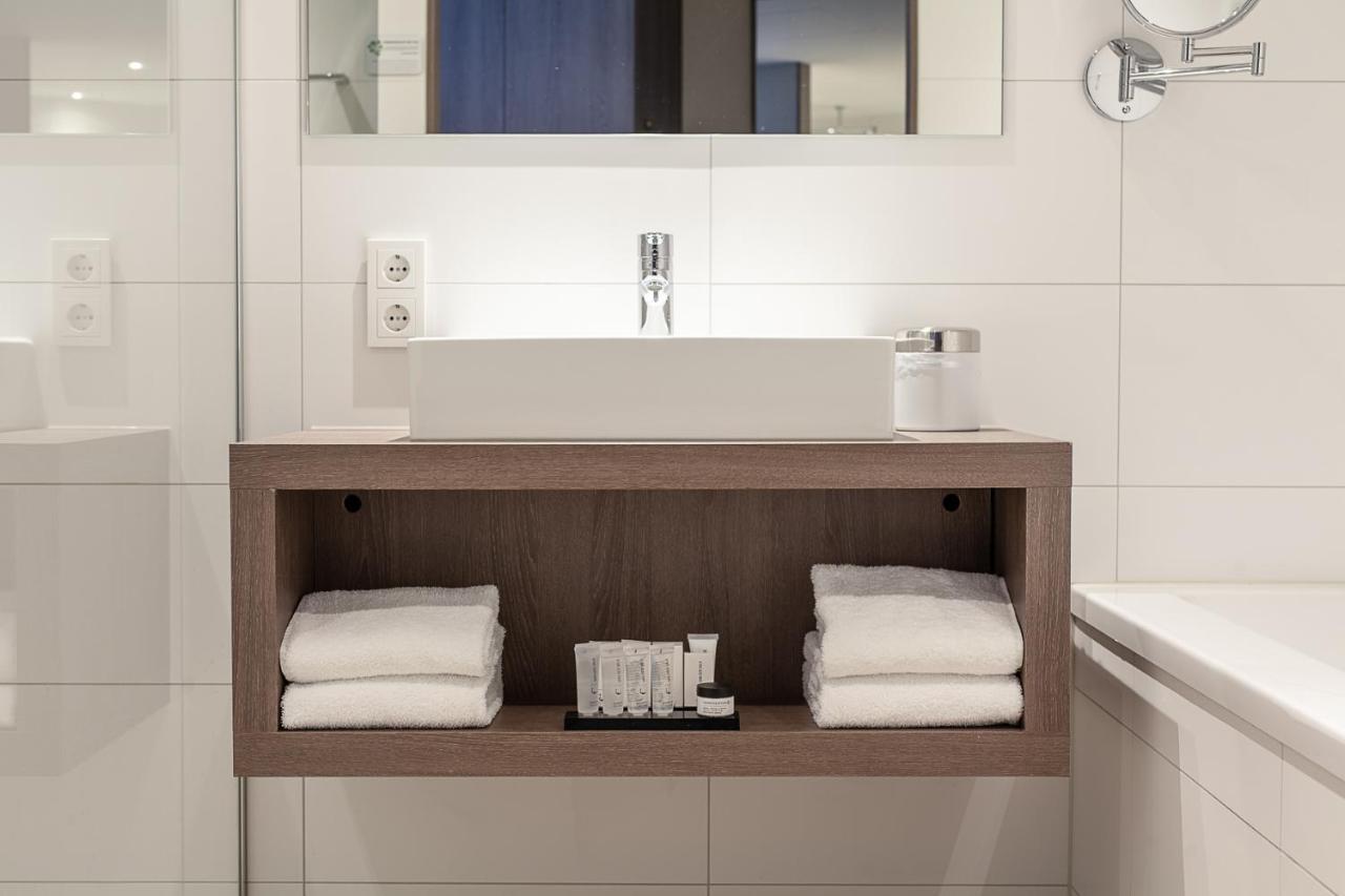 Van Der Valk Hotel Groningen-Hoogkerk Eelderwolde Ngoại thất bức ảnh